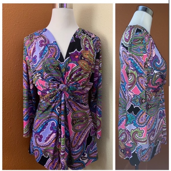 Vivid Paisley Print Top - Picture 2 of 3